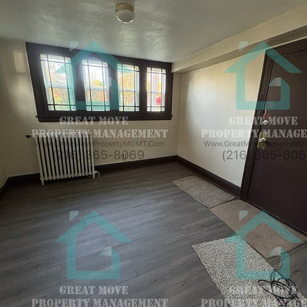 1st image of 42 E Tallmadge Ave APT 1