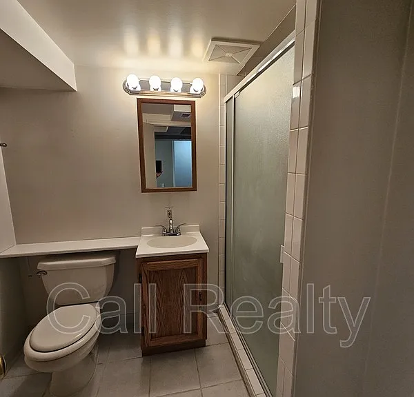 10401 E Valleyway Ave — Photo 12
