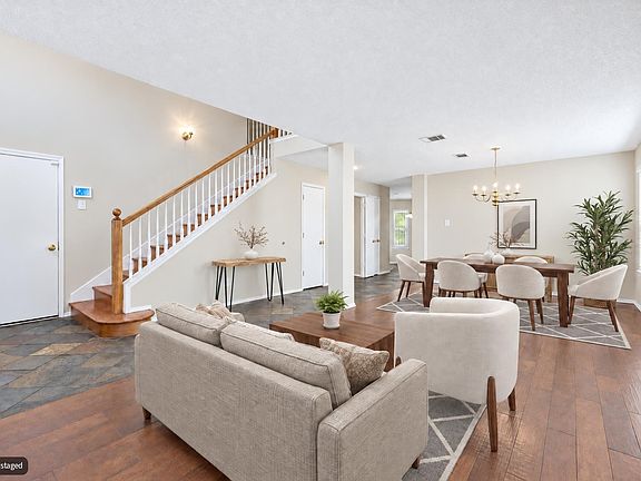 3rd image of 2902 Yukon Dr