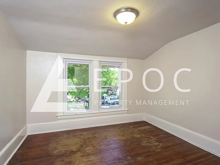 806 Lawsonville Ave — Photo 6