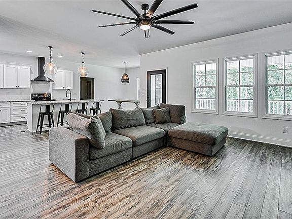 5th image of 1508 Allen Ct