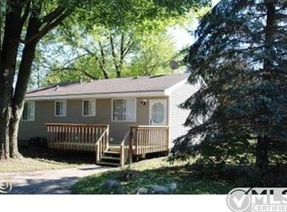 760 Heights Rd, Lake Orion, MI 48362