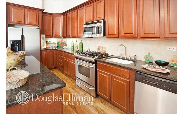 Sold by Douglas Elliman | media 33