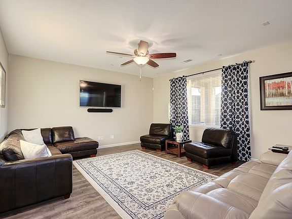 5th image of 8757 Vizela Way