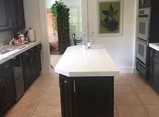 1028 Placetas Ave, Coral Gables, FL 33146