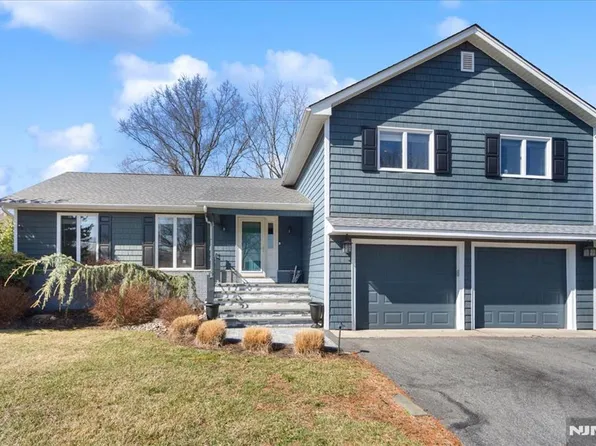 25 Morris Ave, Montville, NJ 07045