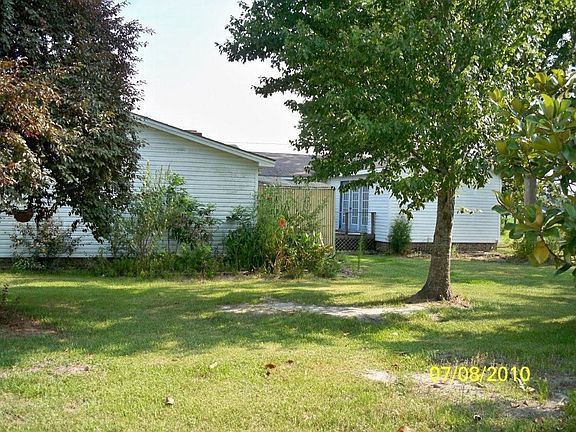 2nd image of 1090 Harrison Ln
