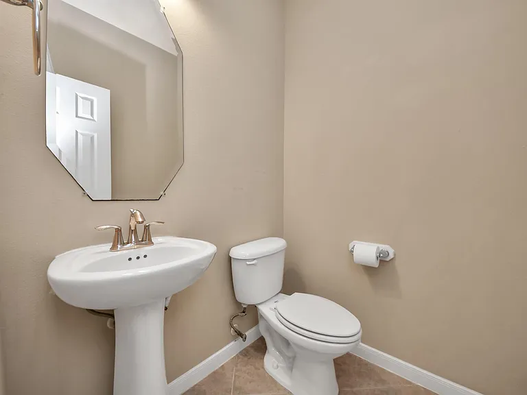 24122 Haywards Crossing Ln — Photo 13