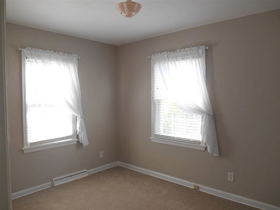 5th image of 52140 Central Ave