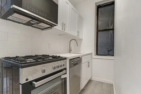 Rented by Creed Realty Group | media 11