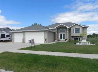 2400 4th Ave SW, Minot, ND 58701