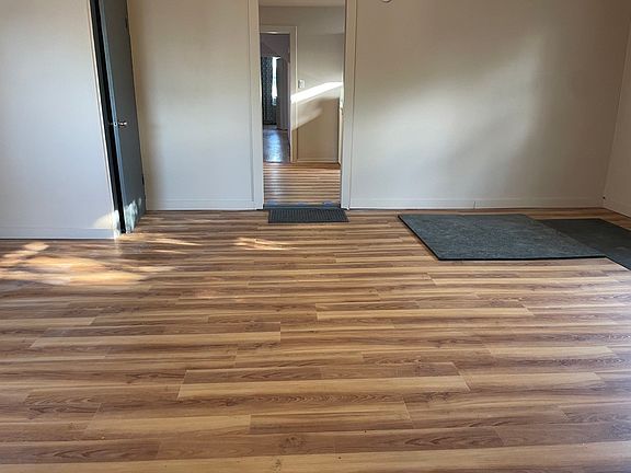 2nd image of 101 E 23rd St #2