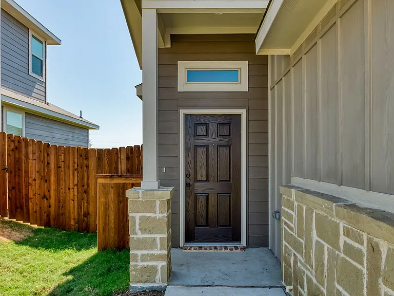 712 Harvest Moon Dr — Photo 3