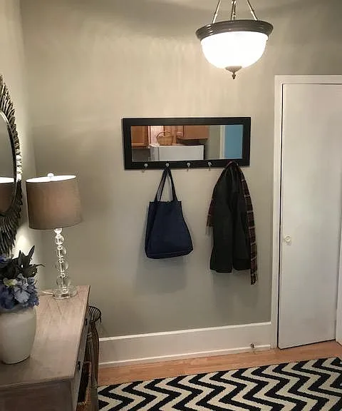 801 S Main St #4 — Photo 7