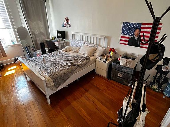 3rd image of 121 Park Dr #38D