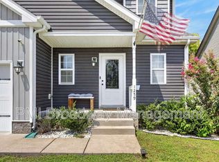 1259 Eagles View Dr, Clarksville, TN 37040