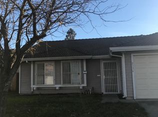 8136 Lenhart Rd, Sacramento, CA 95828