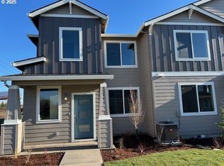 3257 SE Equinox Ln, Hillsboro, OR