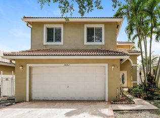 3842 NW 63rd Ct, Pompano Beach, FL 33073