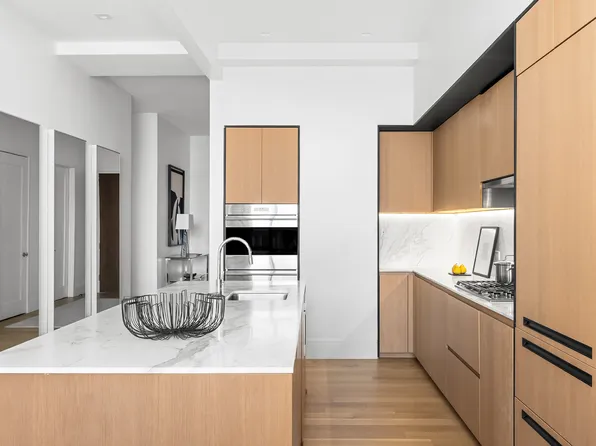 215 East 19th Street image 11 of 29