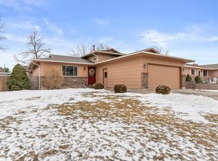 10 Starling Dr, Pueblo, CO 81005