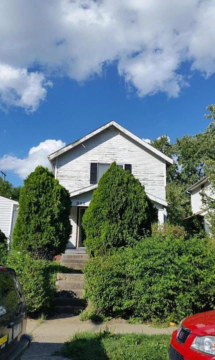 1st image of 944 Chittenden Ave