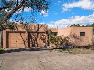 2254 Calle Cacique, Santa Fe, NM 87505