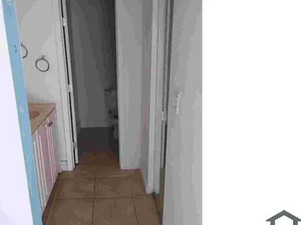 6113 NW 1st St, Pompano Beach, FL 33063