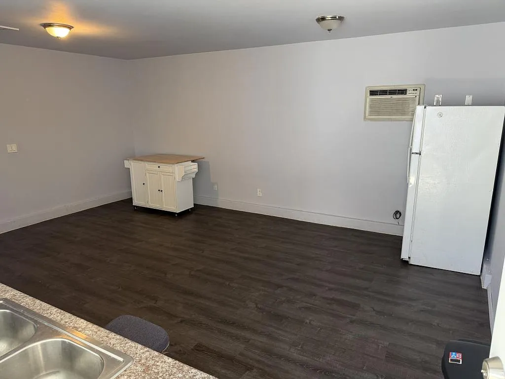 5730 Aguila Ave — Photo 3