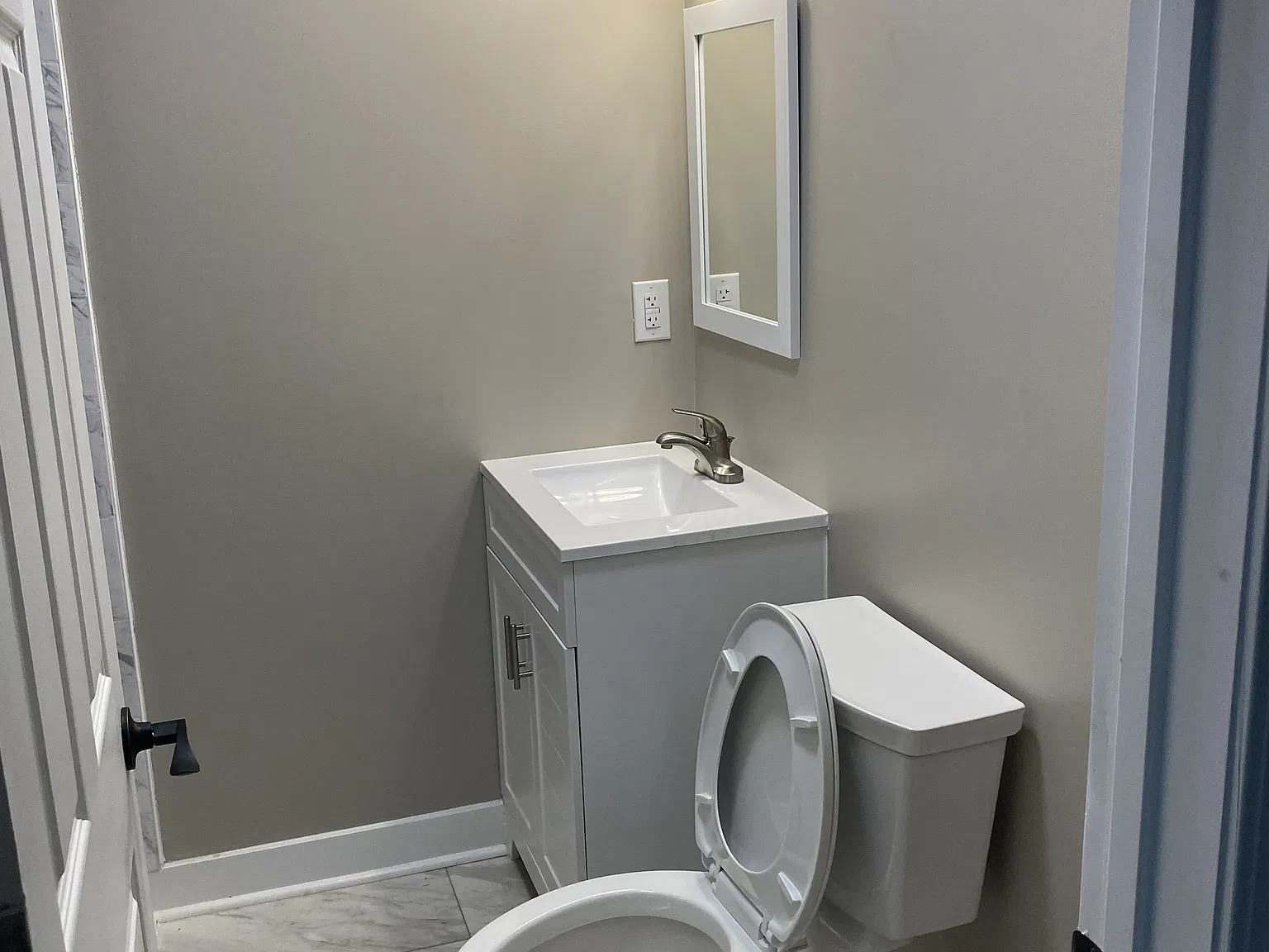 2 bed, 1088 sqft, $1,300 — Photo 3