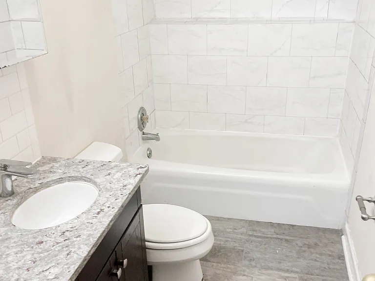 865 W Lill Ave #2 — Photo 5