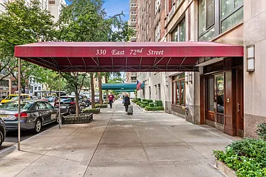 330 East 72nd Street in Lenox Hill