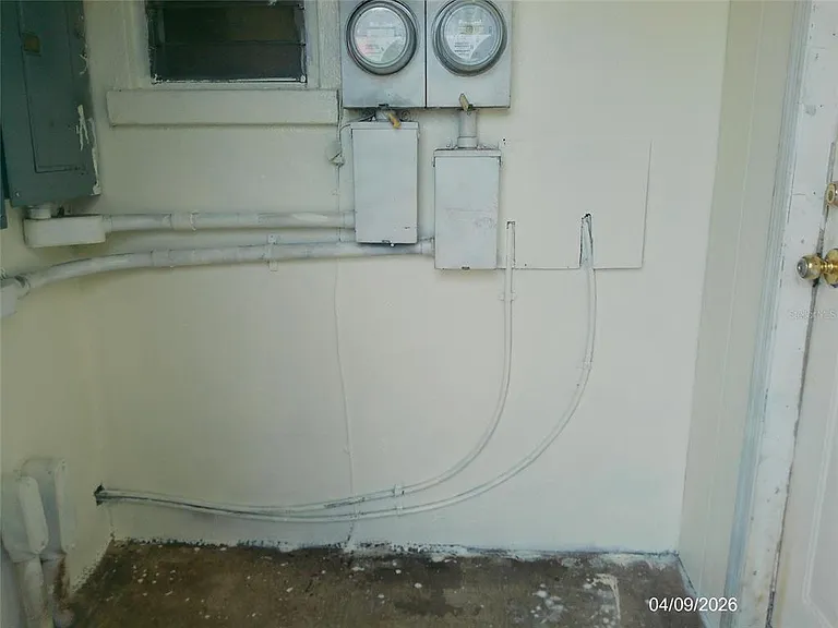 1111 Cypress Gardens Blvd SE #12 — Photo 12