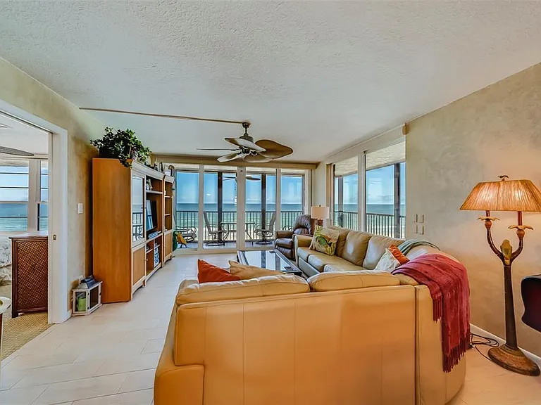 17580 Gulf Blvd #412 — Photo 12