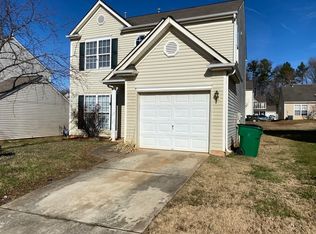 1414 Peach Park Ln, Charlotte, NC 28216
