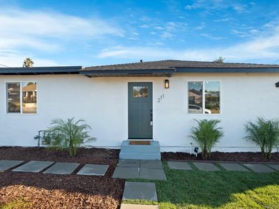 211 E California Ave, Vista, CA, 92084
