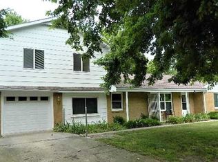 1520 E 19th Ave, Winfield, KS 67156