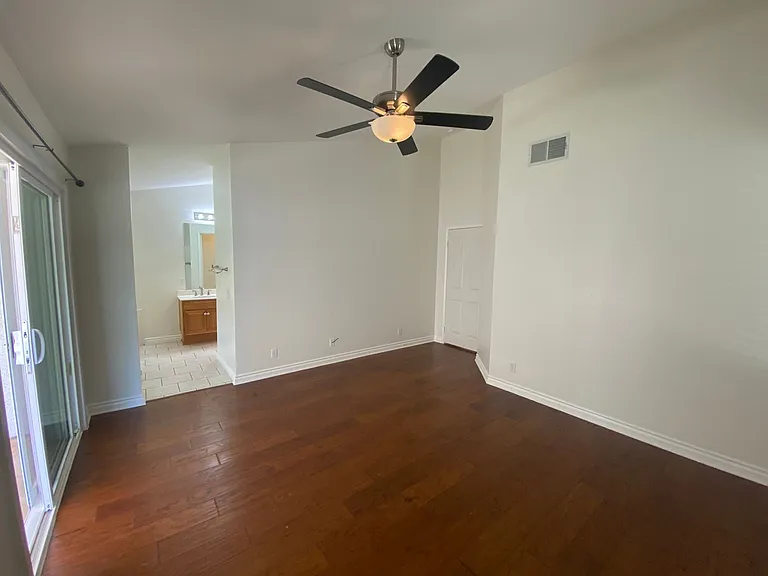 5828 W Avenue L11 — Photo 16