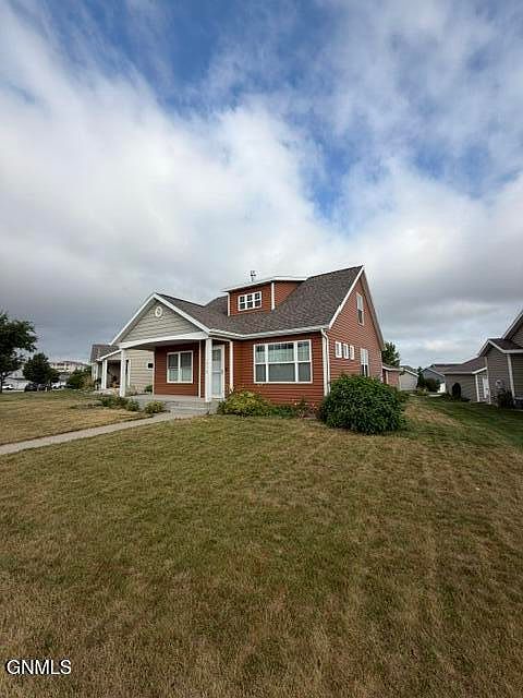 1st image of 1018 Bremner Ave