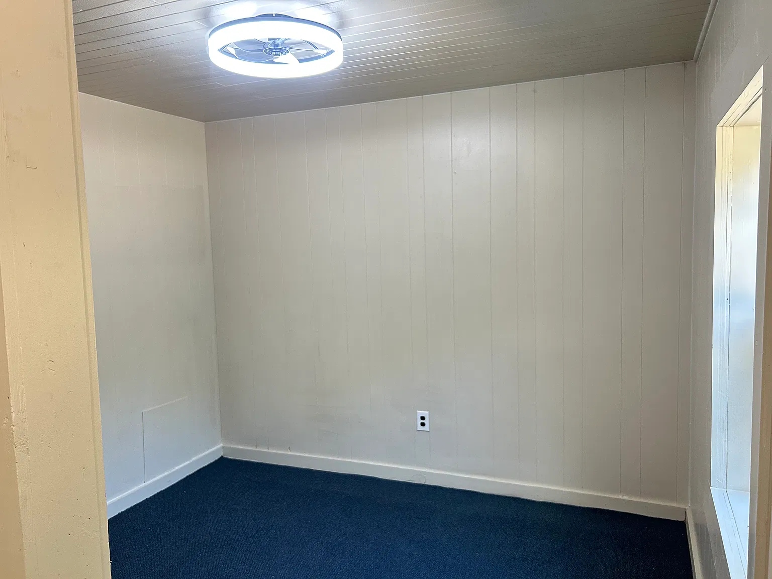 3 bed, 1000 sqft, $1,300 — Photo 4