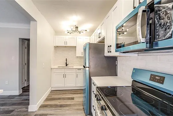 3209 Archwood Ave — Photo 10