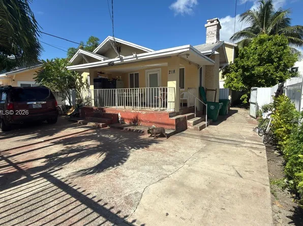 218 SW 10th Ave, Miami, FL 33130