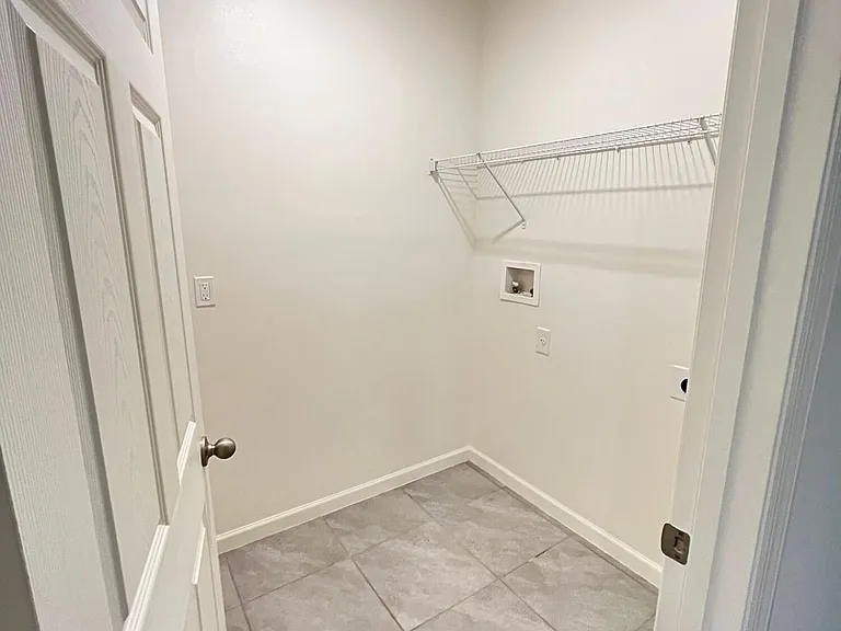 1570 San Filippo Dr SE — Photo 22