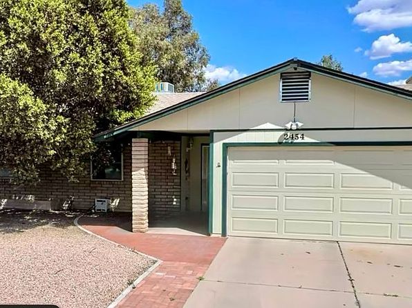2454 E Javelina Ave
