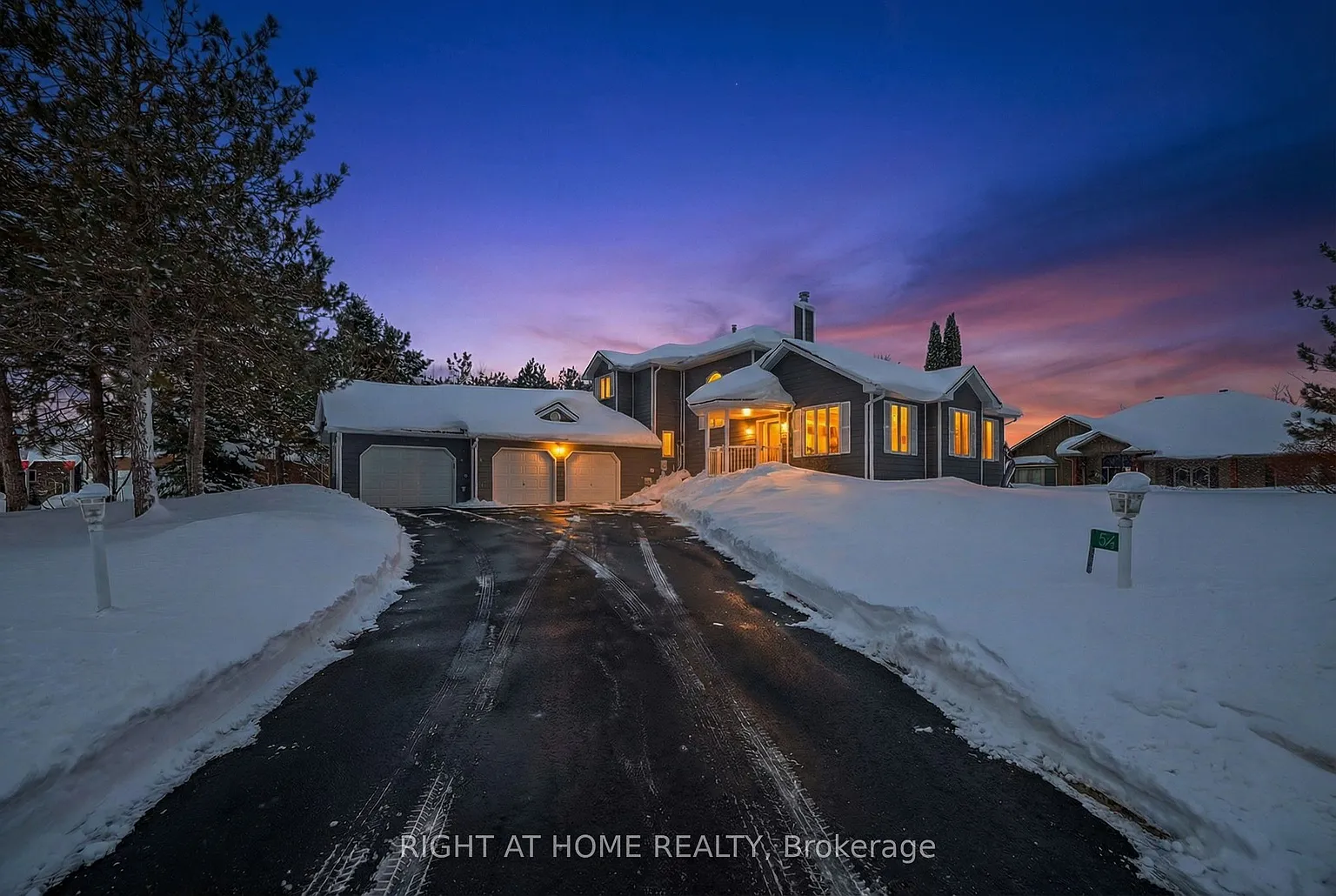 54 Highland Dr photo 1