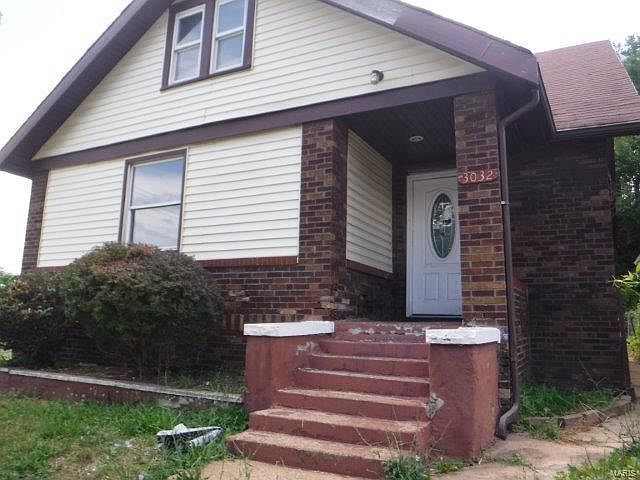 1st image of 3032 Walton Pl
