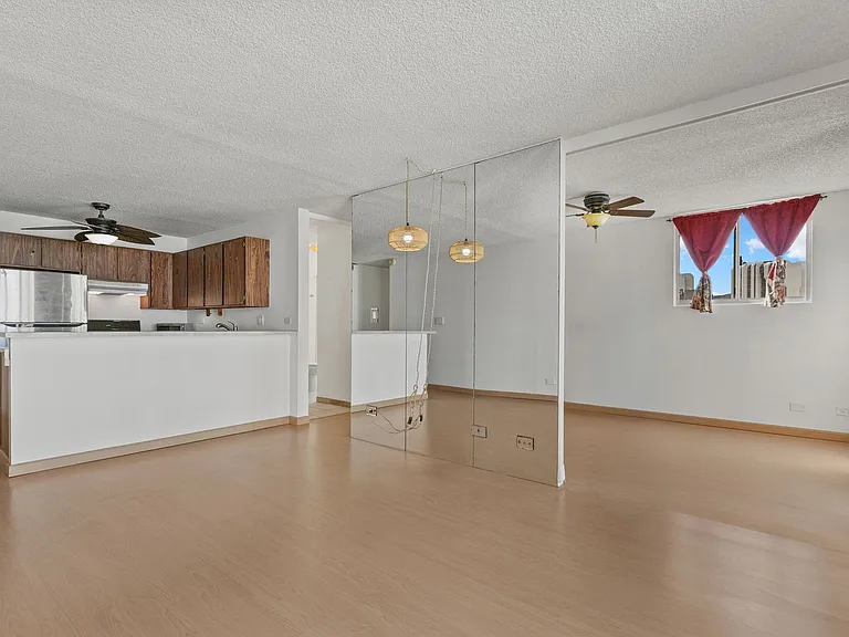 2452 Tusitala St #1405 — Photo 7