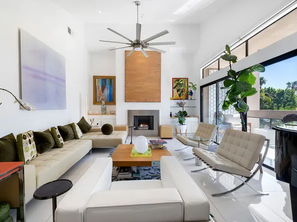 959 S Village Sq, Palm Springs, CA 92262