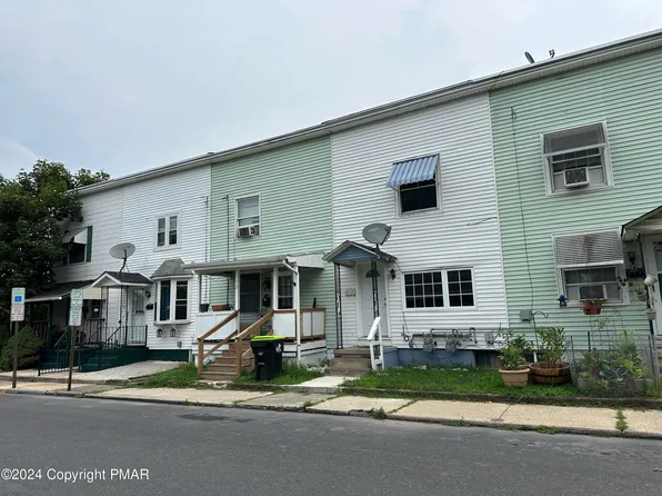 10 Linden St, Stroudsburg, PA 18360