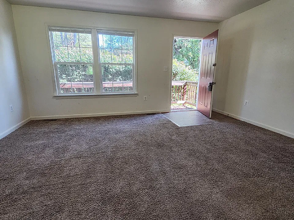 294 East St
